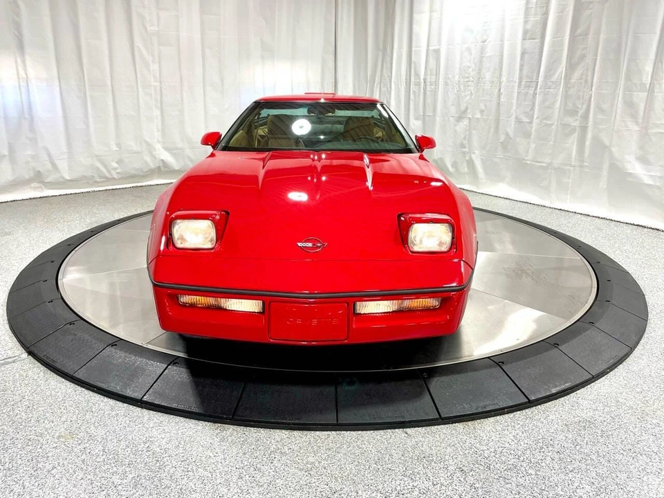 1990 Chevrolet Corvette C4 - Image 18 of 31