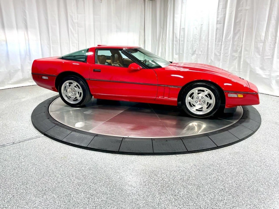 1990 Chevrolet Corvette C4 - Image 12 of 31