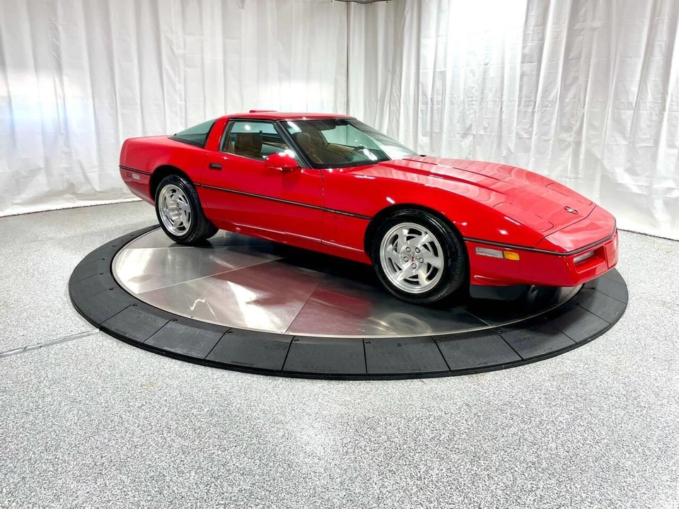 1990 Chevrolet Corvette C4 - Image 2 of 31