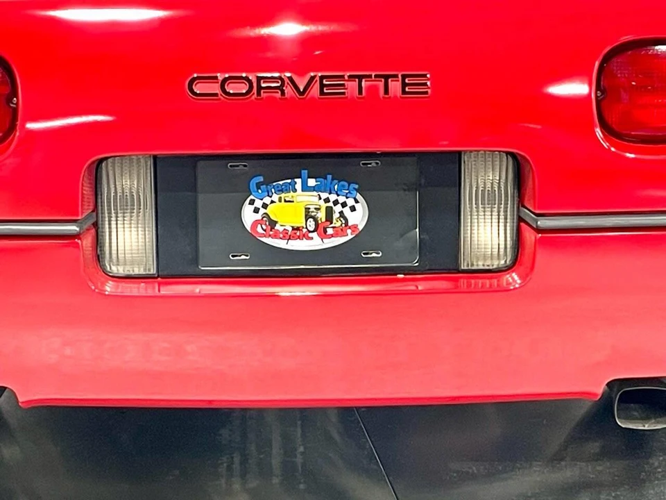 1990 Chevrolet Corvette C4 - Image 17 of 31