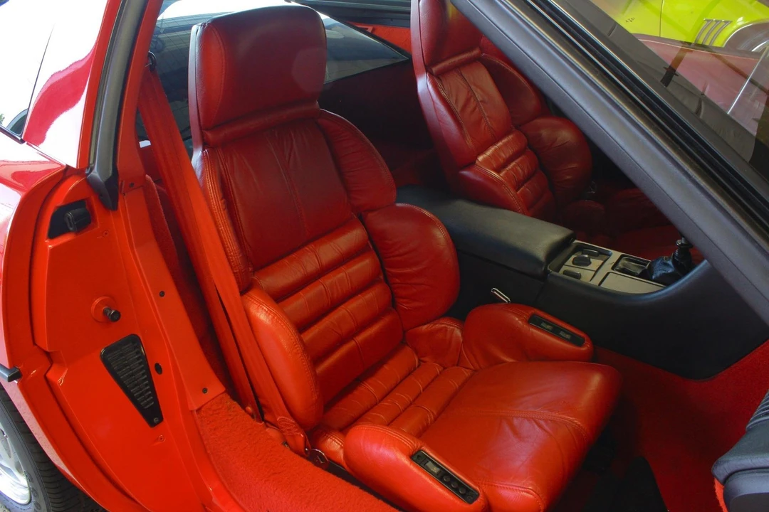 1990 Chevrolet Corvette C4 - Image 13 of 31