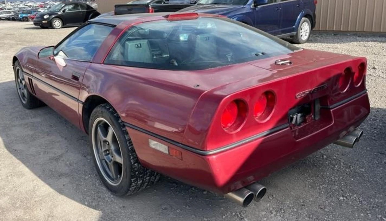 1990 Chevrolet Corvette C4 - Image 7 of 11