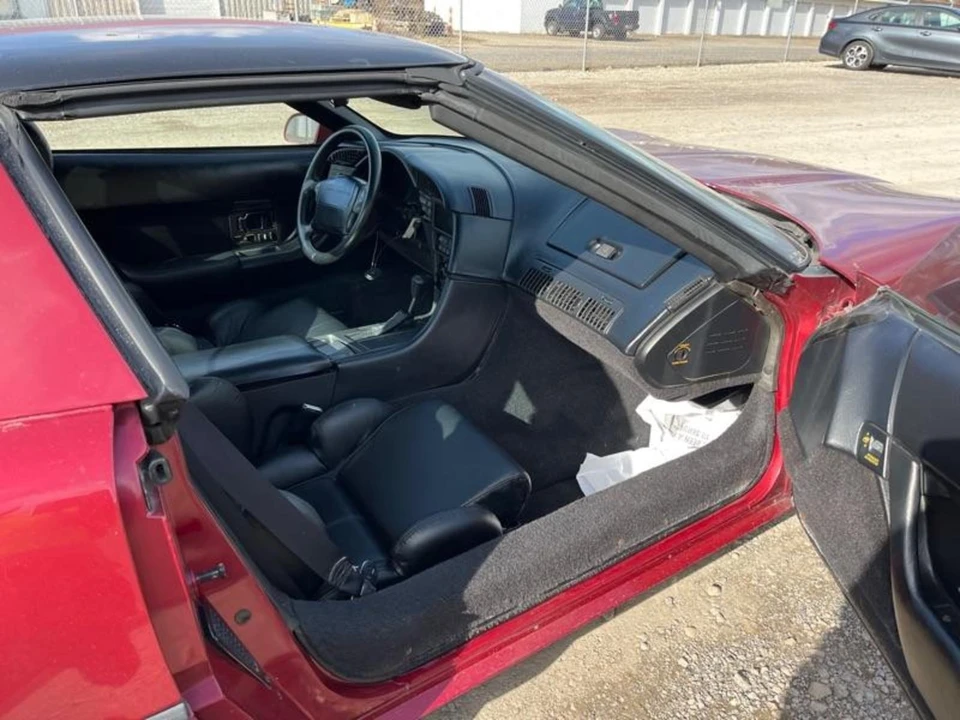 1990 Chevrolet Corvette C4 - Image 4 of 11