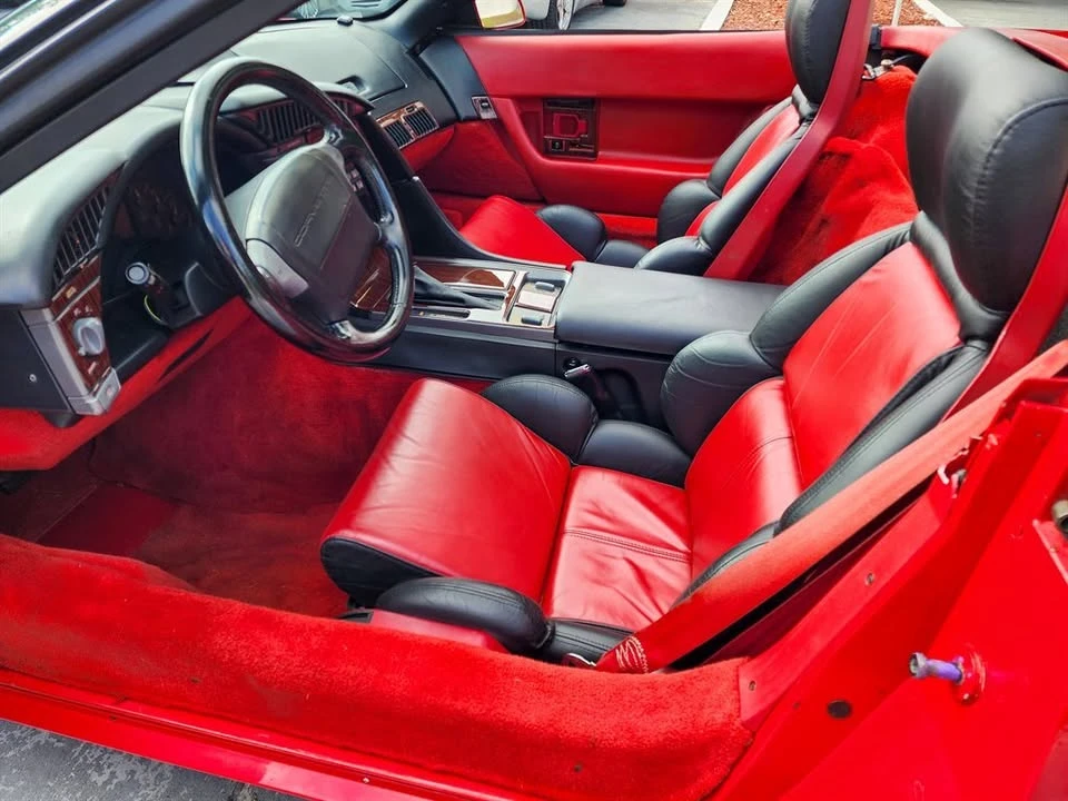 1990 Chevrolet Corvette C4 - Image 11 of 20