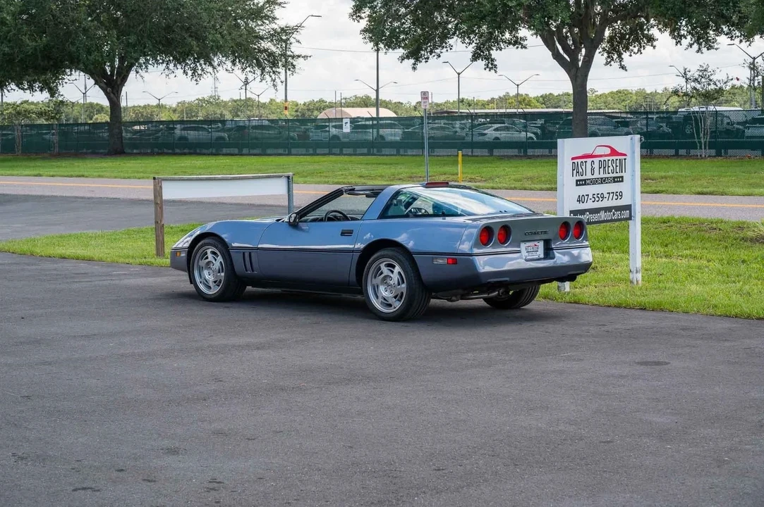 1990 Chevrolet Corvette C4 - Image 4 of 21