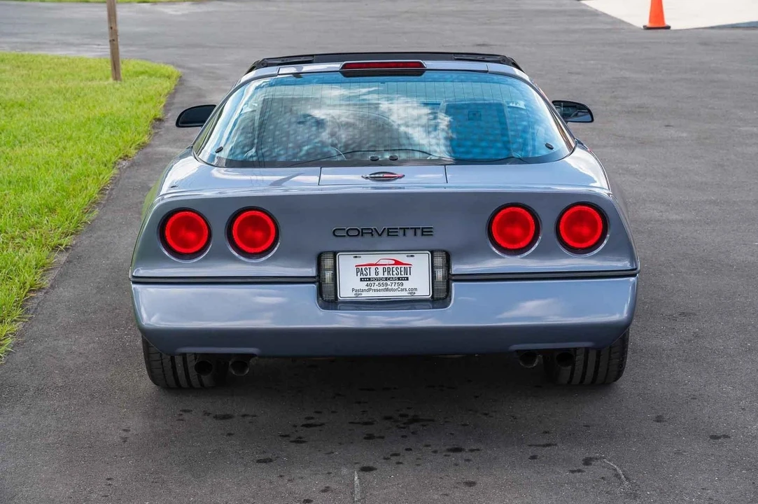1990 Chevrolet Corvette C4 - Image 5 of 21