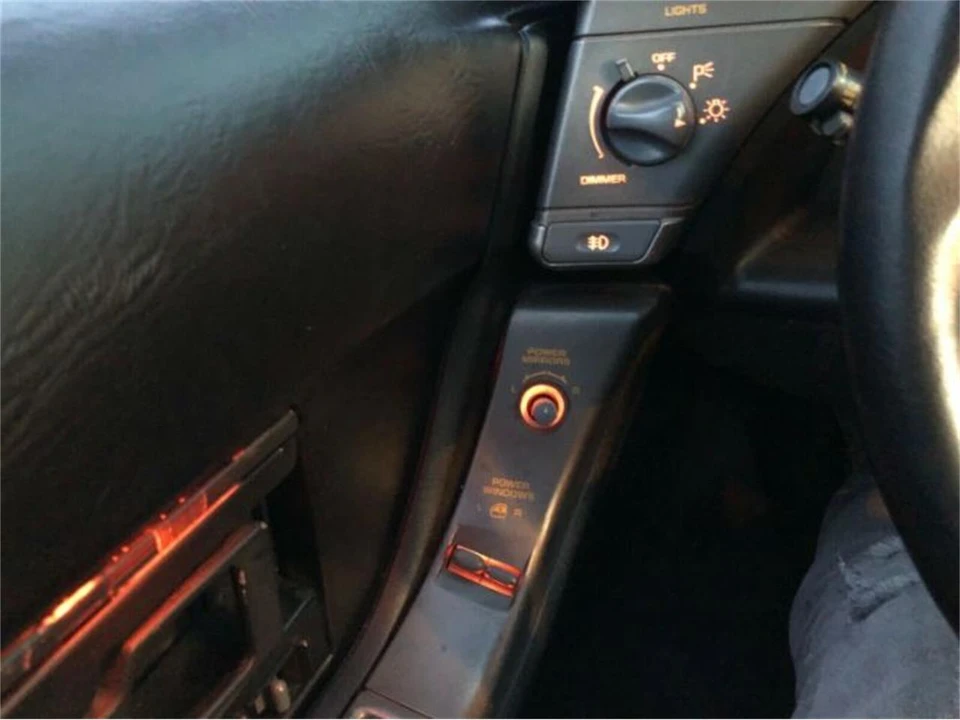 1990 Chevrolet Corvette C4 - Image 3 of 18