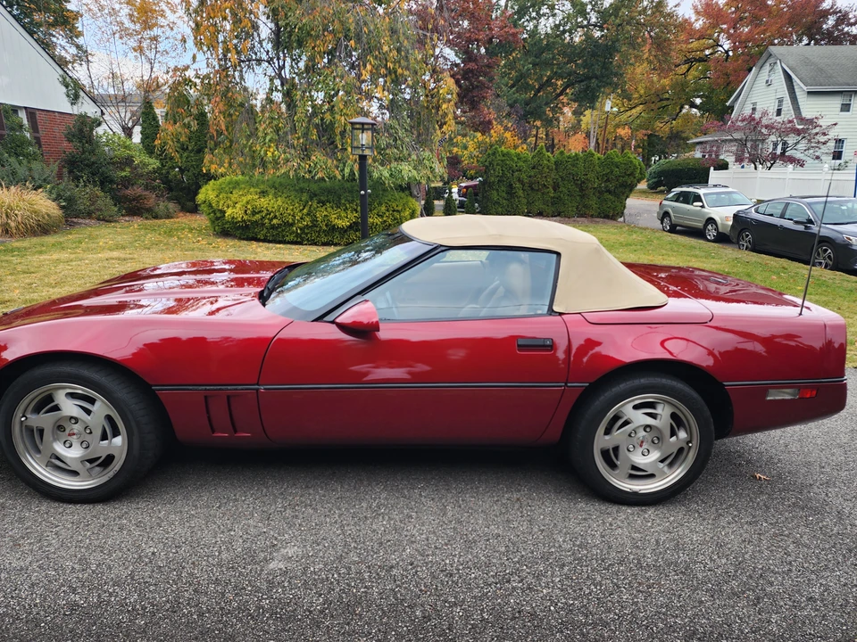 1990 Chevrolet Corvette C4 - Image 2 of 12