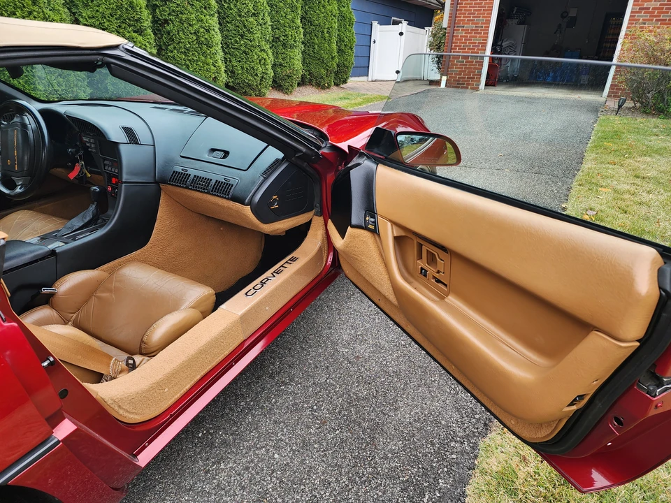 1990 Chevrolet Corvette C4 - Image 6 of 12