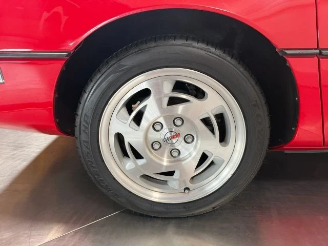 1990 Chevrolet Corvette C4 - Image 26 of 31