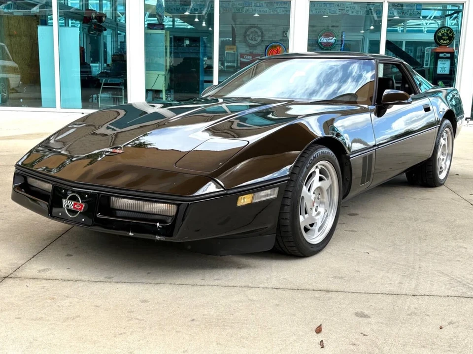 1990 Chevrolet Corvette C4 - Image 11 of 12