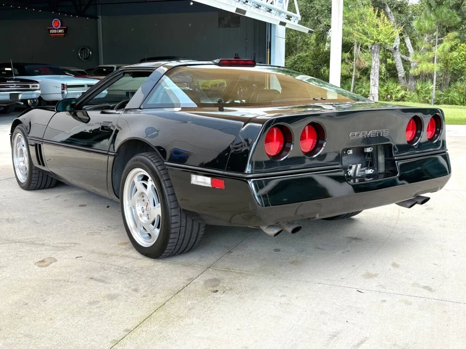 1990 Chevrolet Corvette C4 - Image 9 of 12