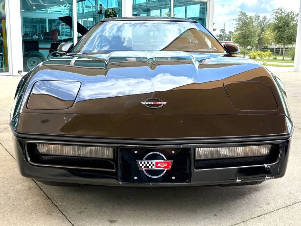 1990 Chevrolet Corvette C4 - Image 2 of 12