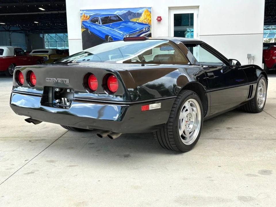 1990 Chevrolet Corvette C4 - Image 6 of 12