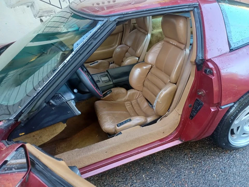 1990 Chevrolet Corvette C4 - Image 6 of 9