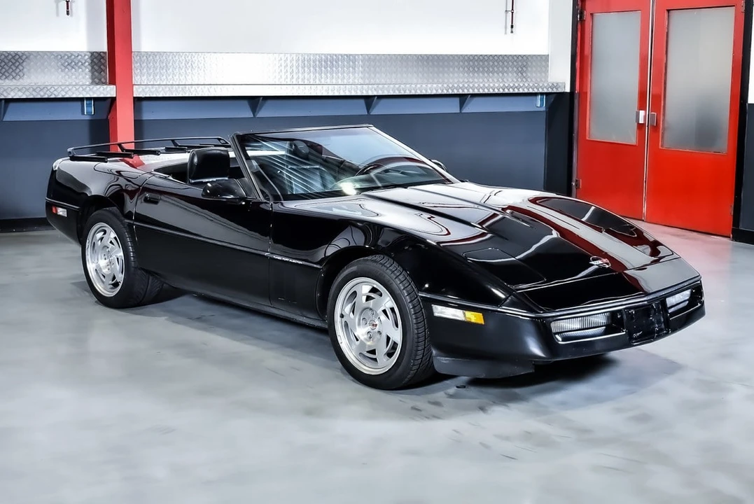 1990 Chevrolet Corvette C4 - Image 7 of 30