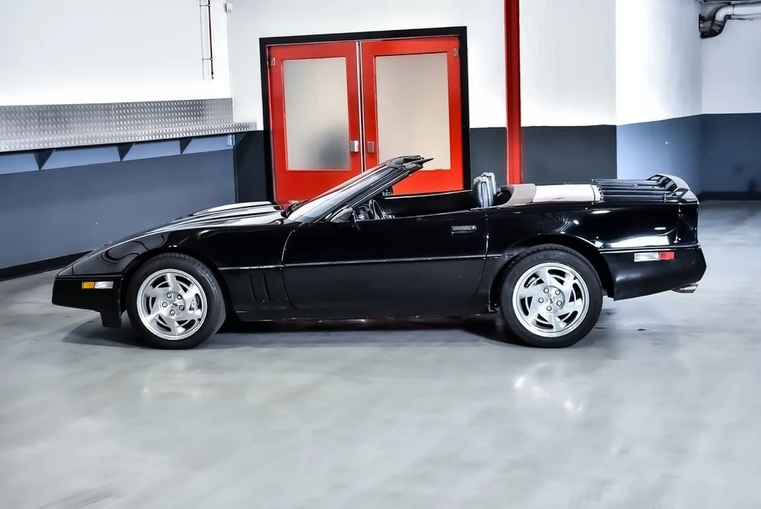 1990 Chevrolet Corvette C4 - Image 21 of 30