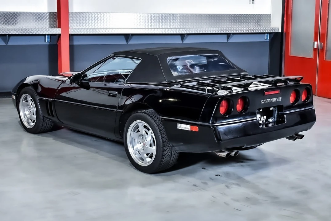 1990 Chevrolet Corvette C4 - Image 26 of 30