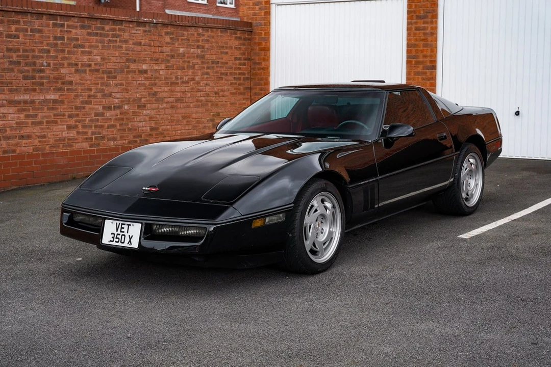 1990 Chevrolet Corvette C4 - Image 2 of 30
