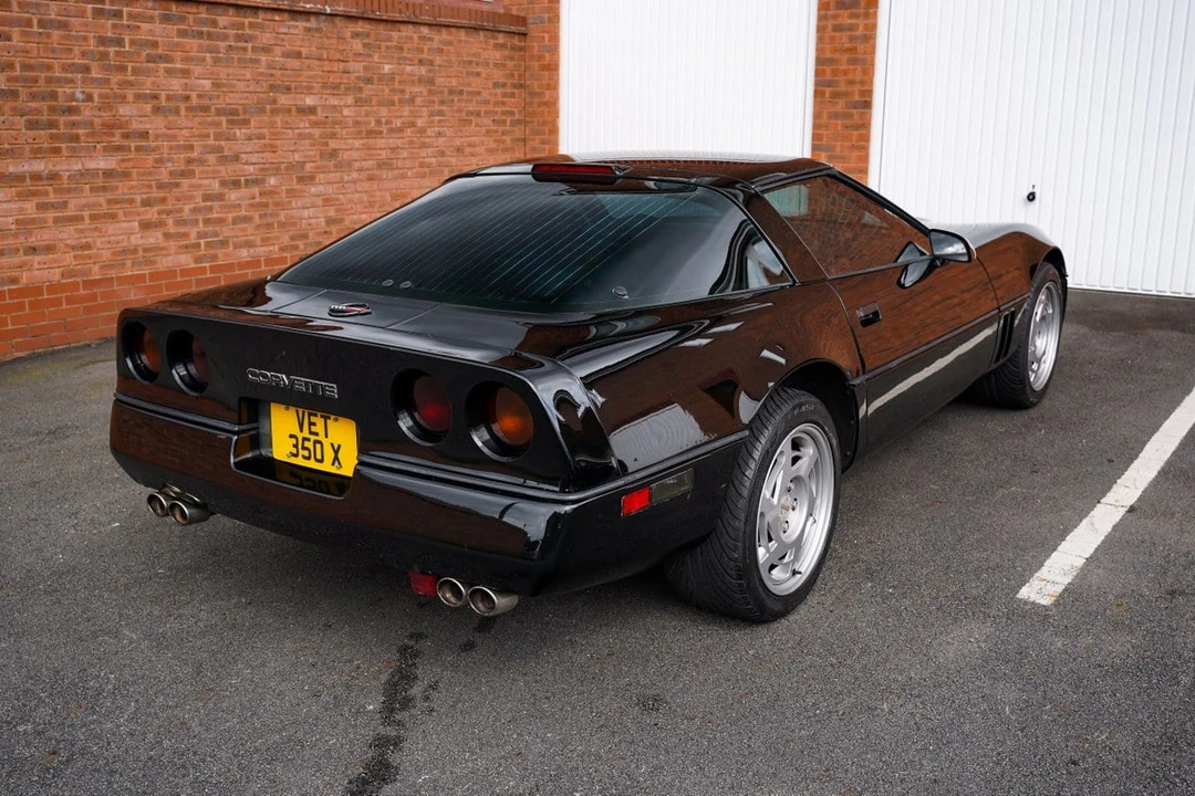 1990 Chevrolet Corvette C4 - Image 21 of 30