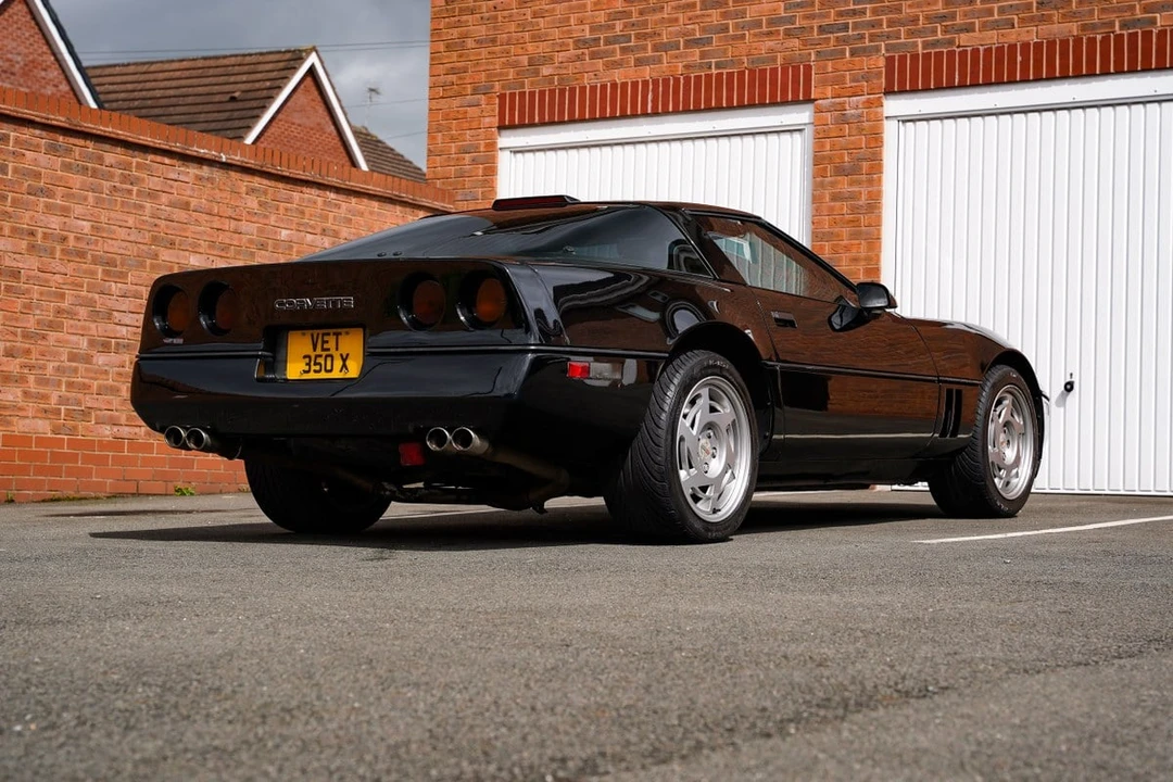 1990 Chevrolet Corvette C4 - Image 20 of 30