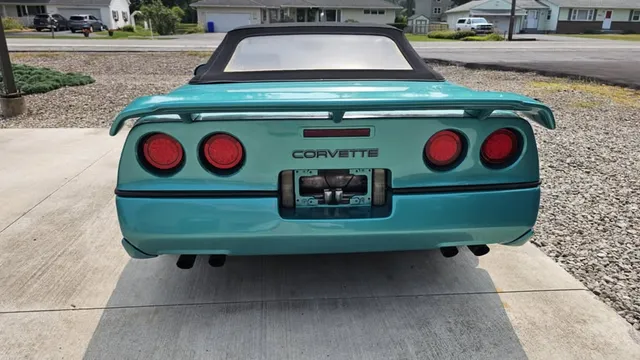 1990 Chevrolet Corvette C4 - Image 4 of 11