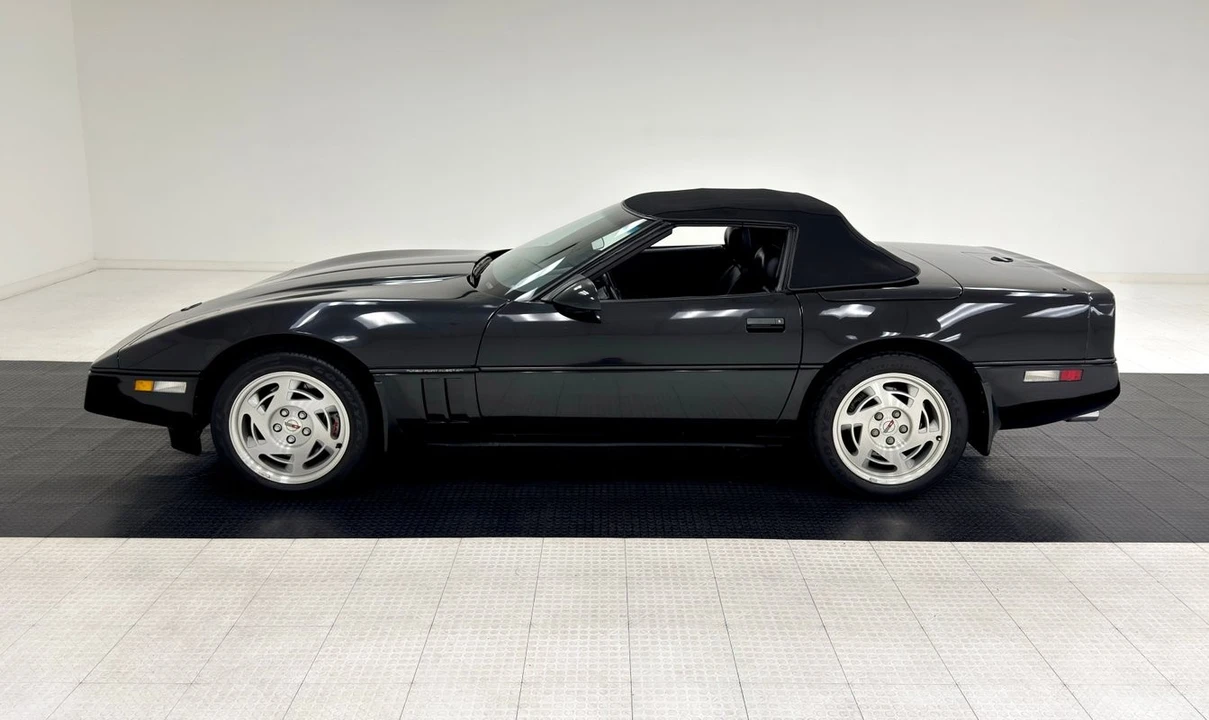 1990 Chevrolet Corvette C4 - Image 3 of 12