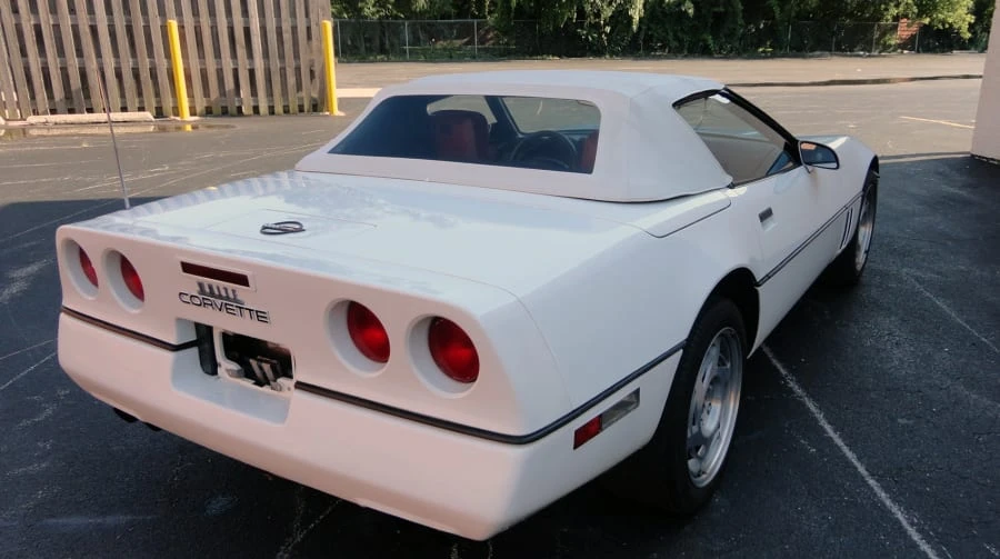 1990 Chevrolet Corvette C4 - Image 3 of 11