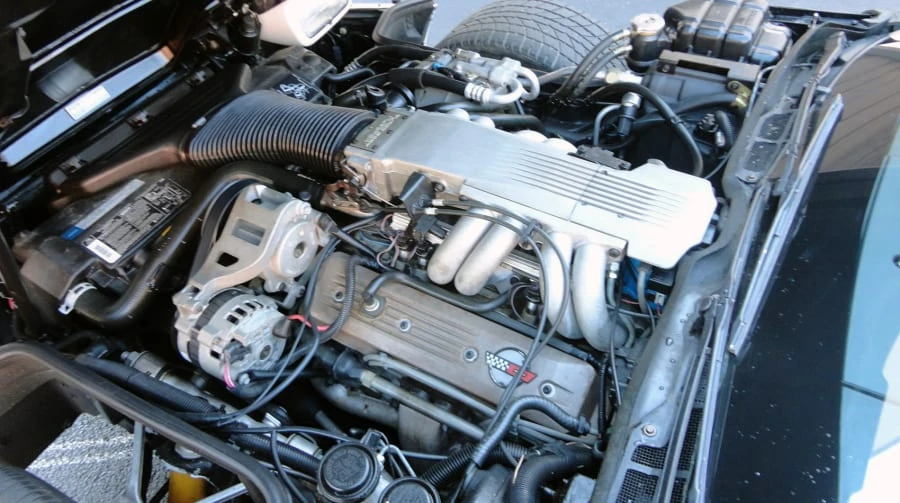 1990 Chevrolet Corvette C4 - Image 6 of 11