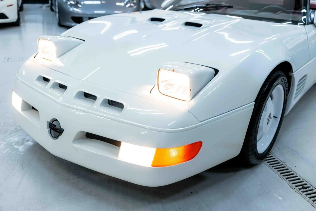 1990 Chevrolet Corvette C4 - Image 17 of 21