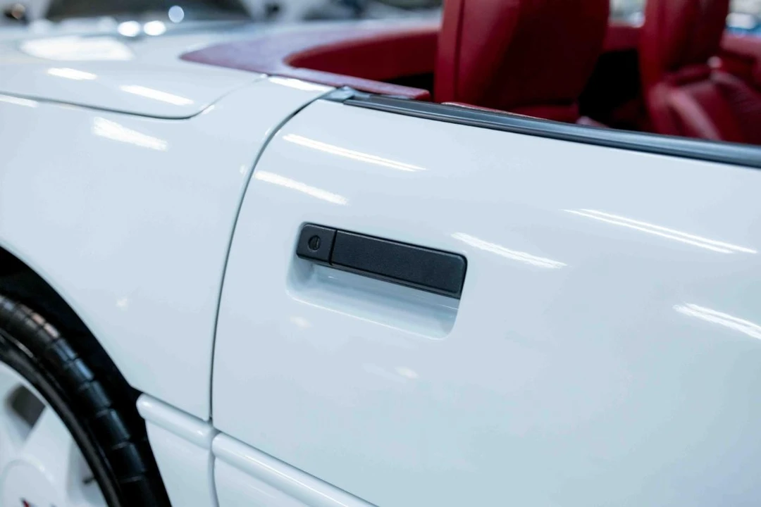 1990 Chevrolet Corvette C4 - Image 21 of 21