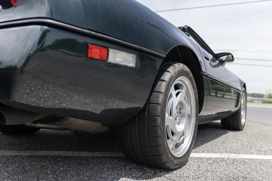 1990 Chevrolet Corvette C4 - Image 7 of 31
