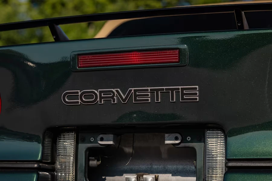 1990 Chevrolet Corvette C4 - Image 11 of 31