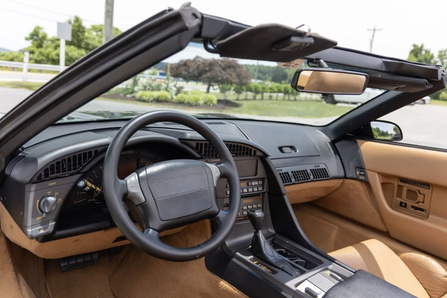 1990 Chevrolet Corvette C4 - Image 27 of 31