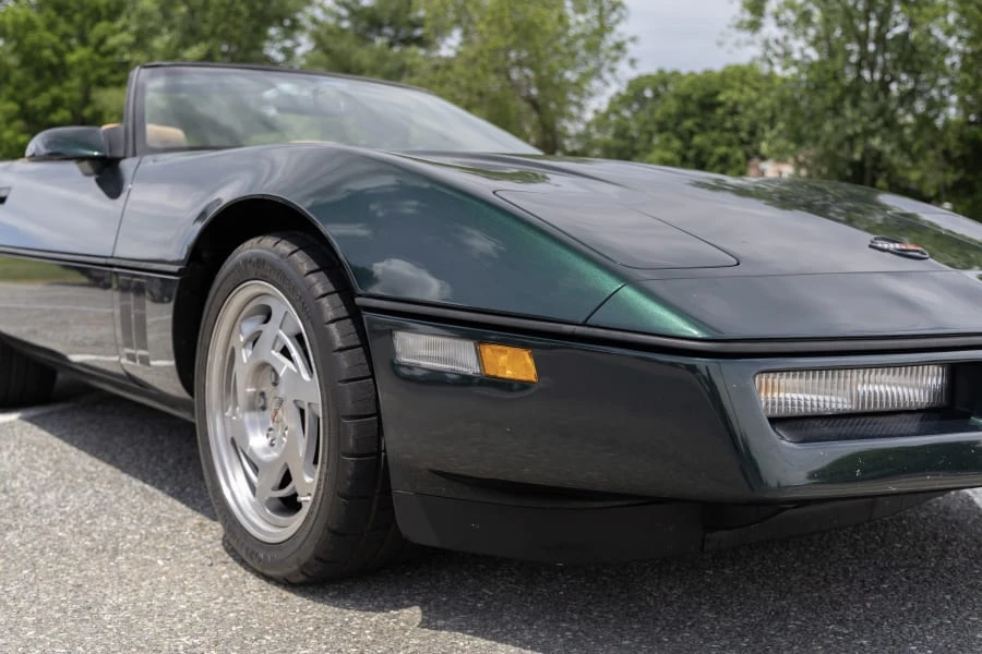 1990 Chevrolet Corvette C4 - Image 12 of 31