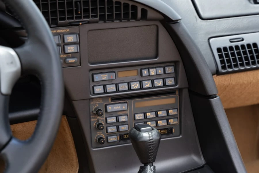 1990 Chevrolet Corvette C4 - Image 29 of 31