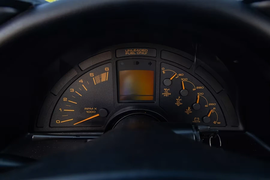 1990 Chevrolet Corvette C4 - Image 26 of 31