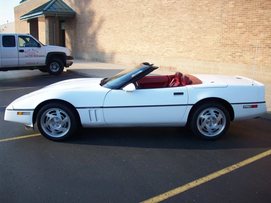 1990 Chevrolet Corvette C4 - Image 2 of 8