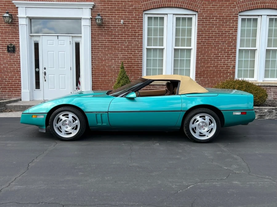 1990 Chevrolet Corvette C4 - Image 2 of 9