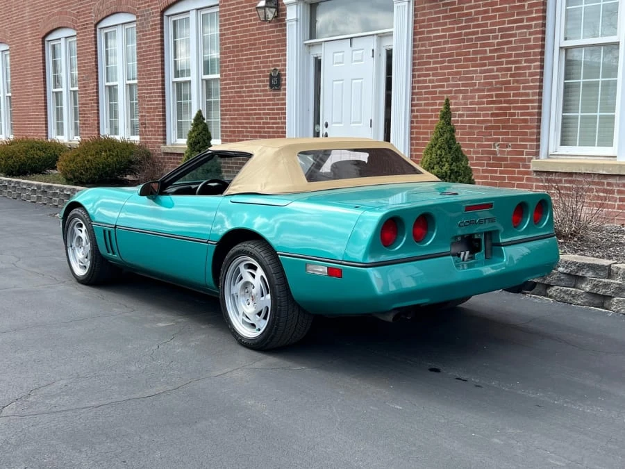 1990 Chevrolet Corvette C4 - Image 3 of 9