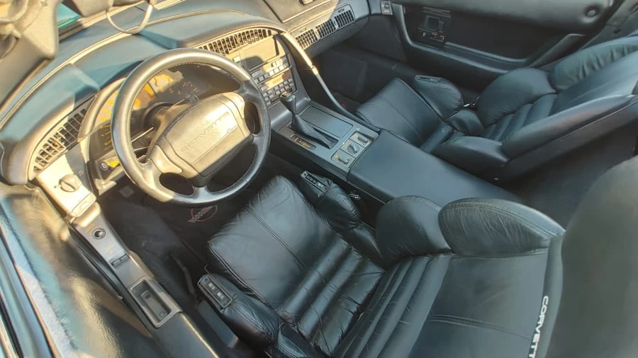 1990 Chevrolet Corvette C4 - Image 8 of 9