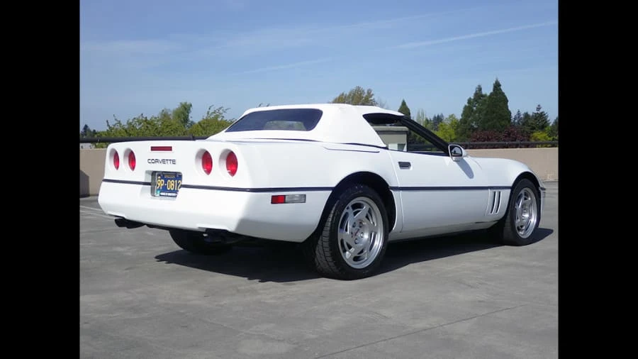 1990 Chevrolet Corvette C4 - Image 10 of 12