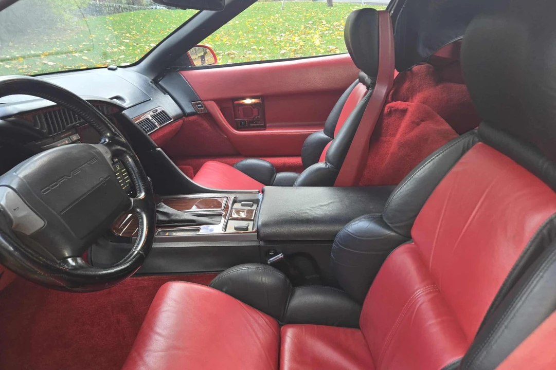 1990 Chevrolet Corvette C4 - Image 5 of 8
