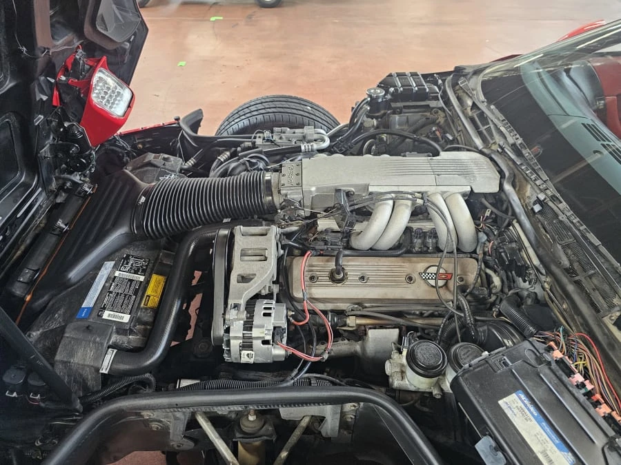 1990 Chevrolet Corvette C4 - Image 17 of 18
