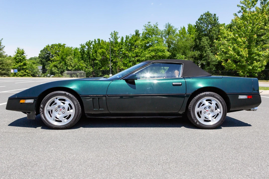 1990 Chevrolet Corvette C4 - Image 3 of 31