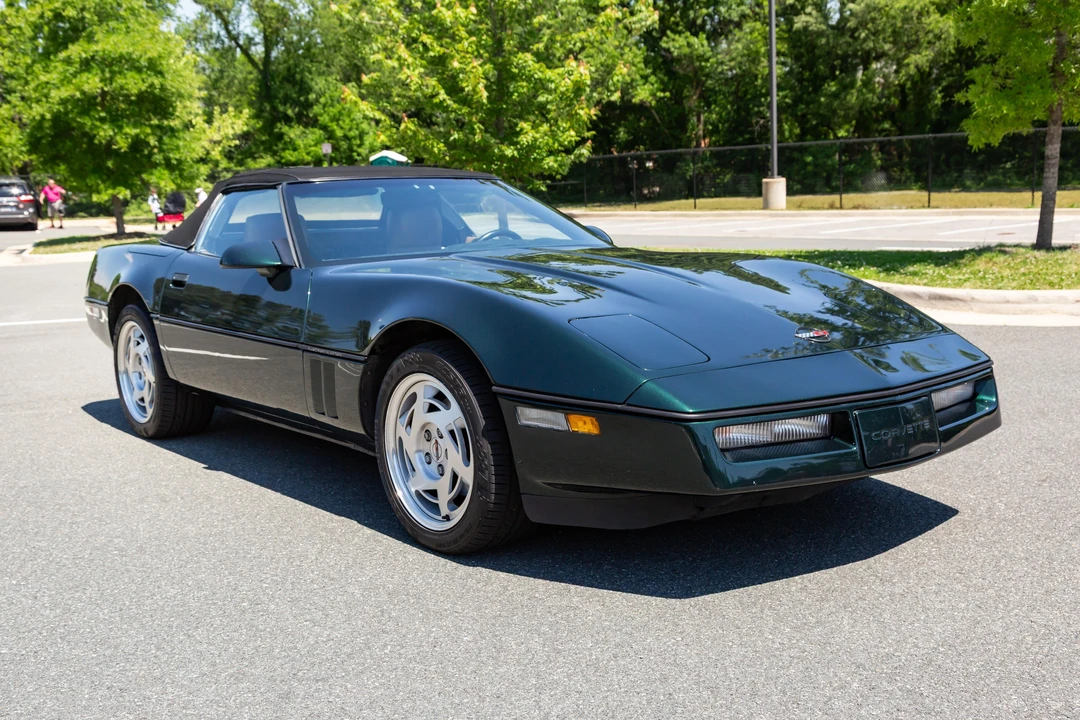 1990 Chevrolet Corvette C4 - Image 19 of 31