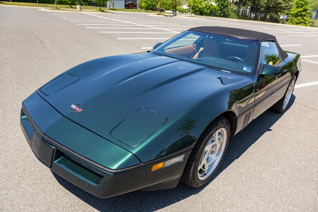 1990 Chevrolet Corvette C4 - Image 14 of 31