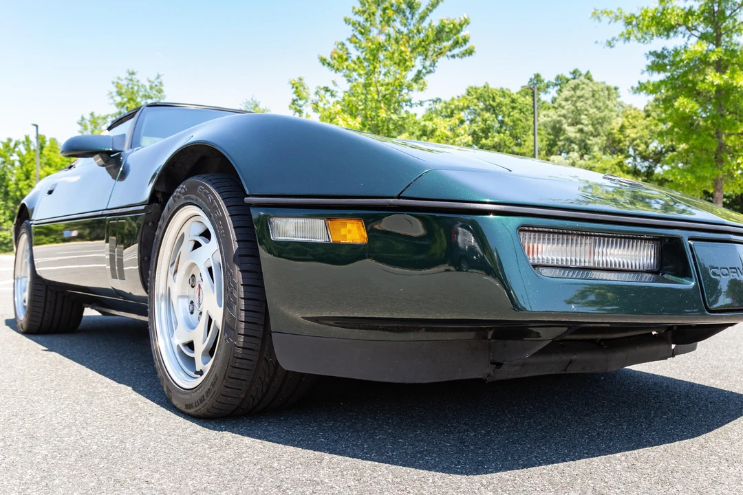 1990 Chevrolet Corvette C4 - Image 20 of 31