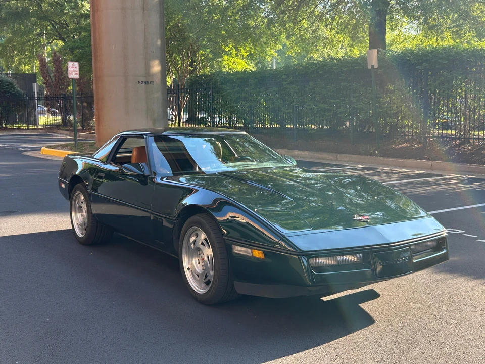 1990 Chevrolet Corvette C4 - Image 29 of 31