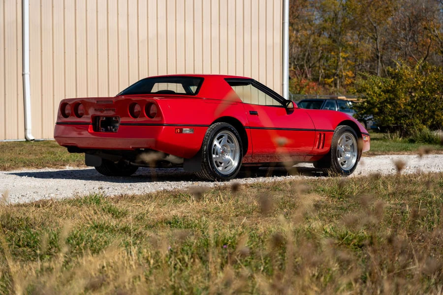 1990 Chevrolet Corvette C4 - Image 3 of 23
